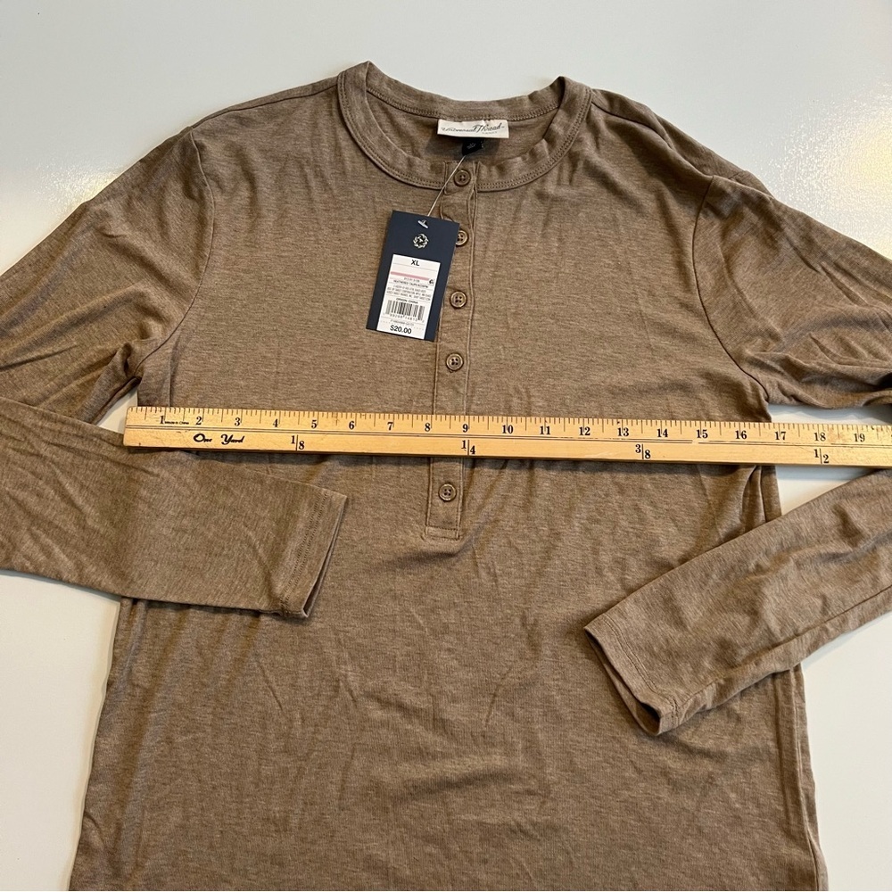NWT Universal Thread Women's Long Sleeve Henley Shirt-Heather Taupe L - Picture 4 of 8